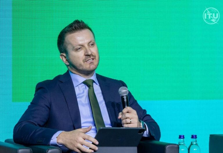 Ministri Dukaj në Samitin Botëror për Shoqërinë e Informacionit (WSIS)+20, që po mbahet në Gjenevë