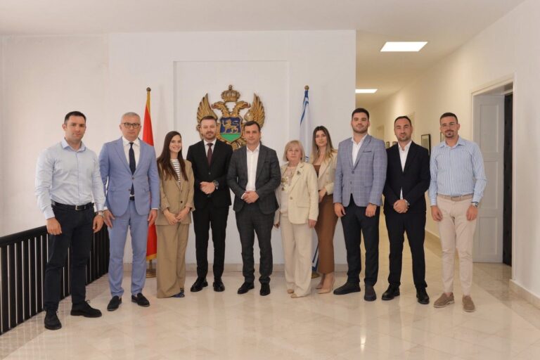 Dukaj në vizitë pune në Danillovgrad: Reforma e vetëqeverisjes lokale, thelbësore për proceset demokratike