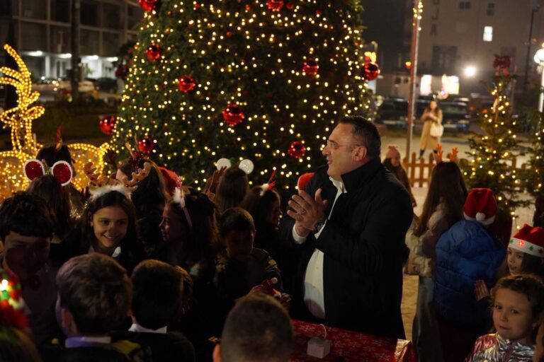 Hapet Pazari i Dimrit në Tuz – Festa vazhdon deri më 02 janar 2026
