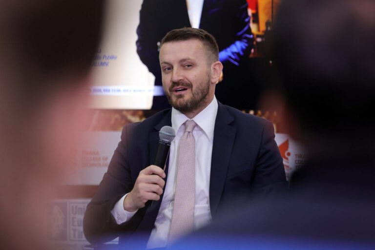 Dukaj: Forumi Shqiptar drejt bashkimit si një subjekt i vetëm politik me platformë për unifikimin dhe mirëqënjen e shqiptarëve