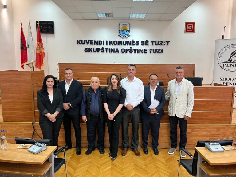 Shoqata “Penda” shënoi 148-vjetorin e Lidhjes së Prizrenit me simpozium shkencor në Tuz